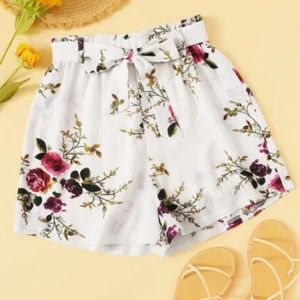 Floral Print Belted Shorts